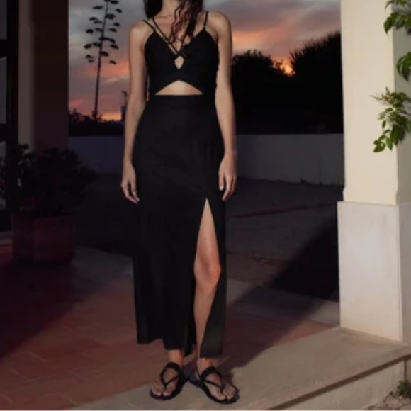 Zara Dresses & Skirts - Zara Black Maxi Skirt